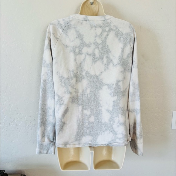 Art Class Gray and White Tie-Dye Sweatshirt - Picture 3 of 7